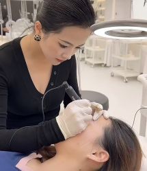 -韩美绣·骨相纹眉·洗眉美瞳线