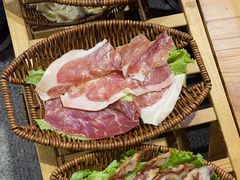 -阿婆情腊排骨火锅·野生菌季(古城旗舰店)