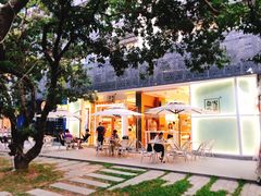 -奈雪的茶(华侨城创意园店)