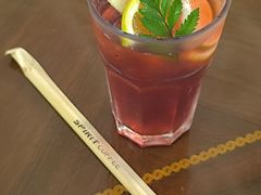 -灵意咖啡·西班牙美食(汕头金平万达广场店)