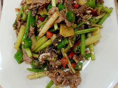 牛三宝-南雄雄州土菜餐厅(粤北大厦店)