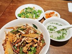 -寻裕记·现炒浇头面(人民广场店)