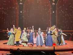 -交通银行前滩31演艺中心