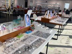 -亚美视光眼镜店(重庆路活力城店)