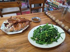 -盛得农家美食·无花果浸鸡·古法烧鸡·竹筒饭(白水寨森林海店)