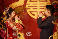 -LOVE SHINE婚纱·红鼎庄龙凤褂·妈妈装定制