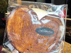 -Salon de The de Joel Robuchon(外滩18号店)