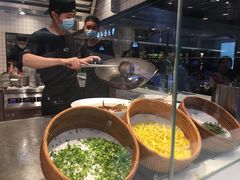 自助取餐区-新太二·鲜料川菜(东汇城店)
