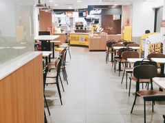 大堂-麦当劳(中唱大厦店)