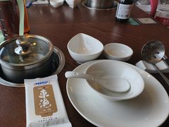 -东海怡品海鲜豆捞(舟宿夜江店)