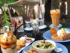 -Fern Forest Cafe