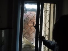 -伟瑞门窗换纱窗窗户维修玻璃维修(海淀店)