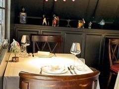 -弦月窗LUNETTE BY AMANDA(复兴路店)