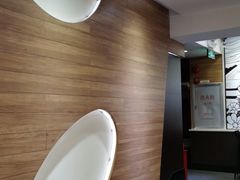-蒙自源米线大王(东站店)
