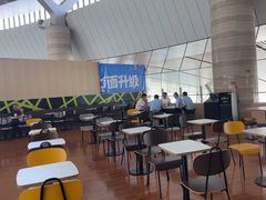 -麦当劳(鄂尔多斯机场店)