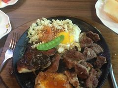-快乐爱斯米牛排自助(太原街万达店)