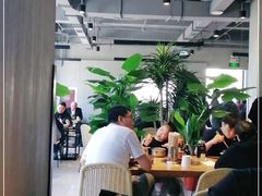 大堂-窦四牛杂面(总店)