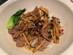 牛肉老友干拌粉-漆黑觉米粉(三里屯店)