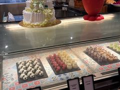 -广州万富希尔顿酒店·感趣自助餐厅·金秋蟹宴生蚝海鲜刺身烧烤
