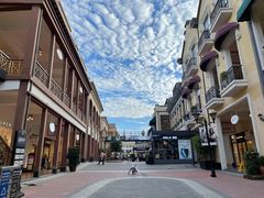 -王府井奥莱临潼小镇(临潼店)