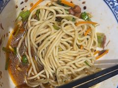 -舌尖尖·兰州牛肉面(浦东机场店)