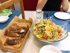 大拌菜-鹊华居·地道鲁菜·海鲜·融合味(大明湖店)