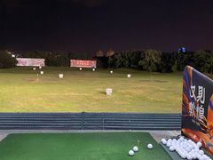 -万柳高尔夫俱乐部