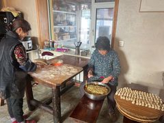 -巧婆婆特色东北菜·铁锅炖