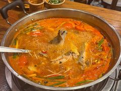 -亮欢寨酸汤鱼(沙冲路店)