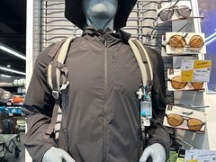 -迪卡侬(西三旗店)