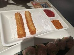 -海底捞火锅鲜切牛肉主题店(长寿路店)