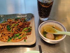 -潮界(LU·ONE凯德晶萃广场店)