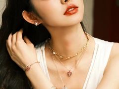 -小飞侠奢侈品回收 寄卖 养护(宝山宝龙广场店)