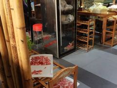 -渝悦花田·大骨火锅(尚贤居店)
