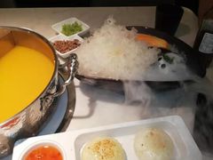 -左庭右院鲜牛肉火锅(浦江欢乐颂店)