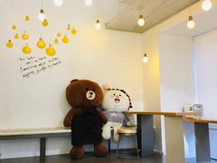 -顶东面包花园·生日蛋糕(世博店)