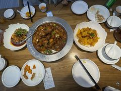 -俭寨大盘鸡·手抓肉·烧烤新疆菜(乌苏路店)