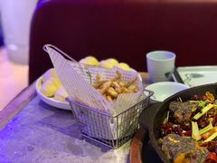 -老板恋上鱼(恒隆广场店)