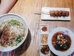 -湘人龙记老长沙米粉(鸟巢店)