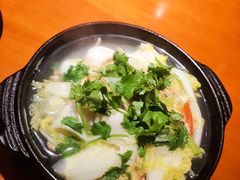 手打鱼丸煮娃娃菜-金穗园·砂锅粥.醉鸡煲火锅(长寿路店)