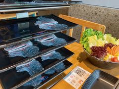 打酱友手切斑鱼片-打酱友•斑鱼海鲜粥火锅(吴桥店)