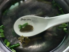 -灵山卢梅燕粉店