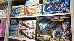 -来此探索玩具仓储店