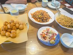 -严记小天府酸菜鱼(西四路店)