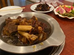 -聚首堂·特色小吃·肘子(什刹海德胜门店)