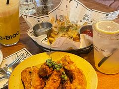 川香藤椒鸡翅-Blac+Blac(中海环宇荟店)