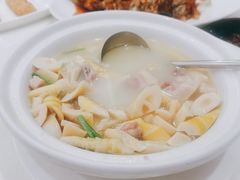-金时代顺风大酒店(临港百联店)