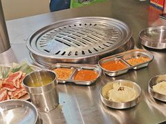 -哈哈碳都·牛肋条无限自助烤肉(宝龙店)