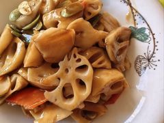 -四四席博山老菜馆