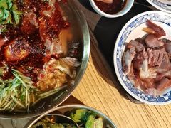 -聚合鑫东北熏酱熟食麻辣面(长阳店)